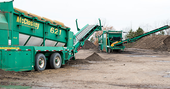Daniher Topsoil - Screening Equipment